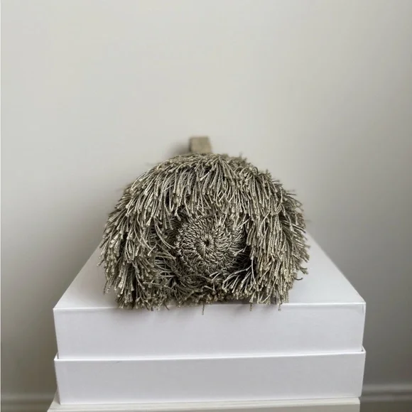 Fringe Woven Handbag in Sage - Picture 4 of 5
